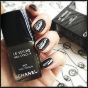 Chanel Le Vernis in 601 Mysterious