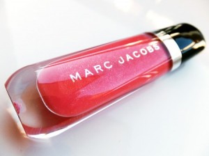 Marc-Jacobs-Beauty_Marc-Jacobs-makeup-sheer-lip-gloss-TheGoldenStyle The Golden Style
