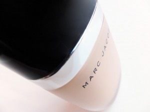 Marc-Jacobs-makeup_-foundation-TheGoldenStyle The Golden Style