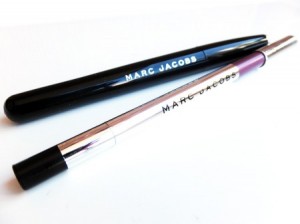 Marc-Jacobs-makeup_Blacquer-liquid-liner-pen_eyeliner-TheGoldenStyle The Golden Style